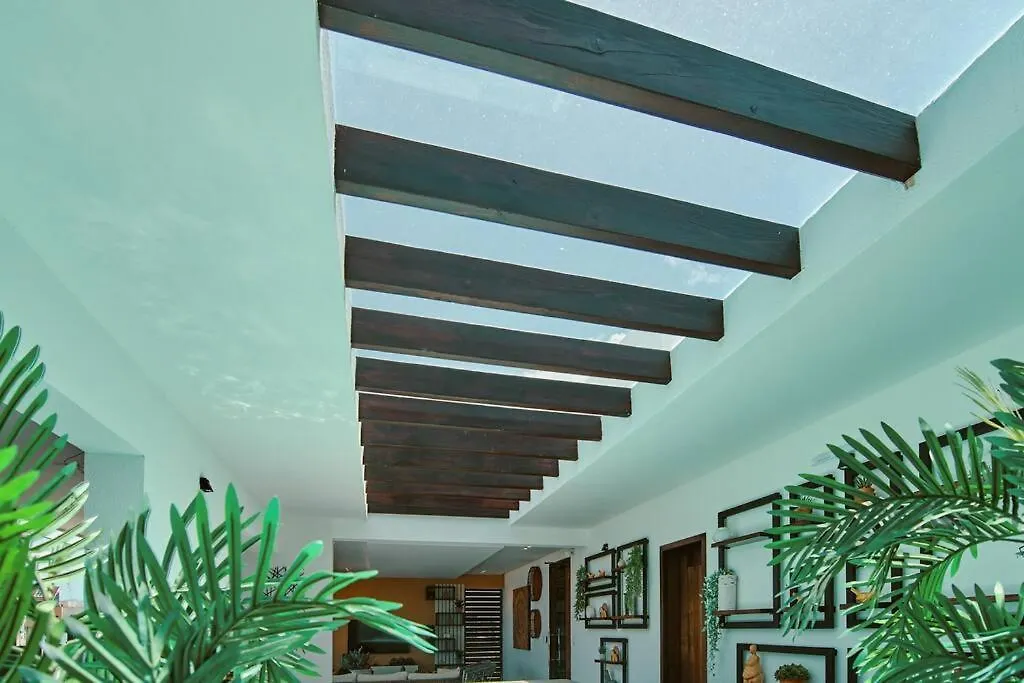 Luxurious Retreat In The Heart Of The City With Picuzzi & Gym Santiago De Los Caballeros Dominican Republic